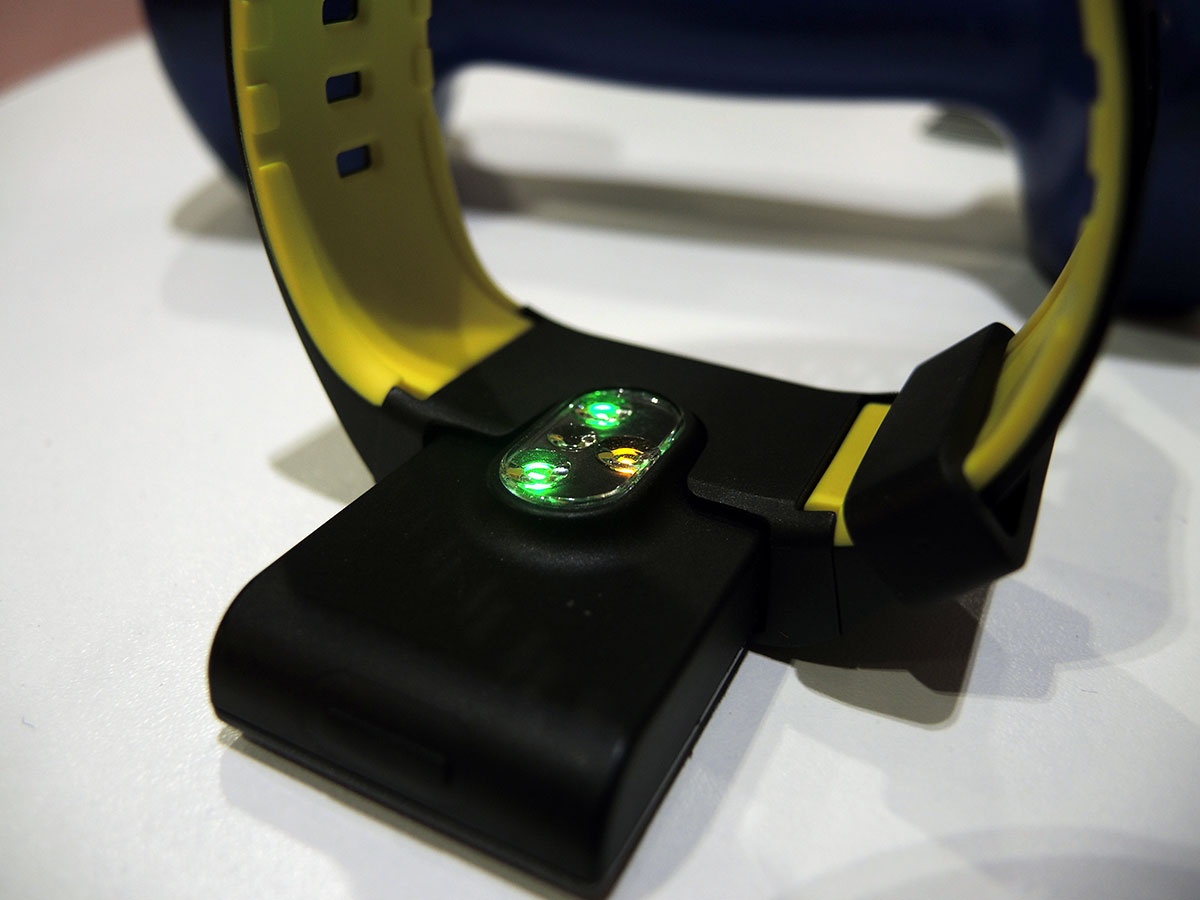Atlas Wristband hands-on review | Stuff