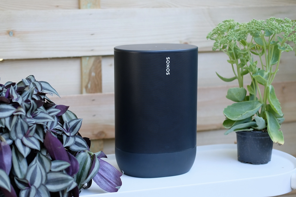 Sonos Move smart home speaker