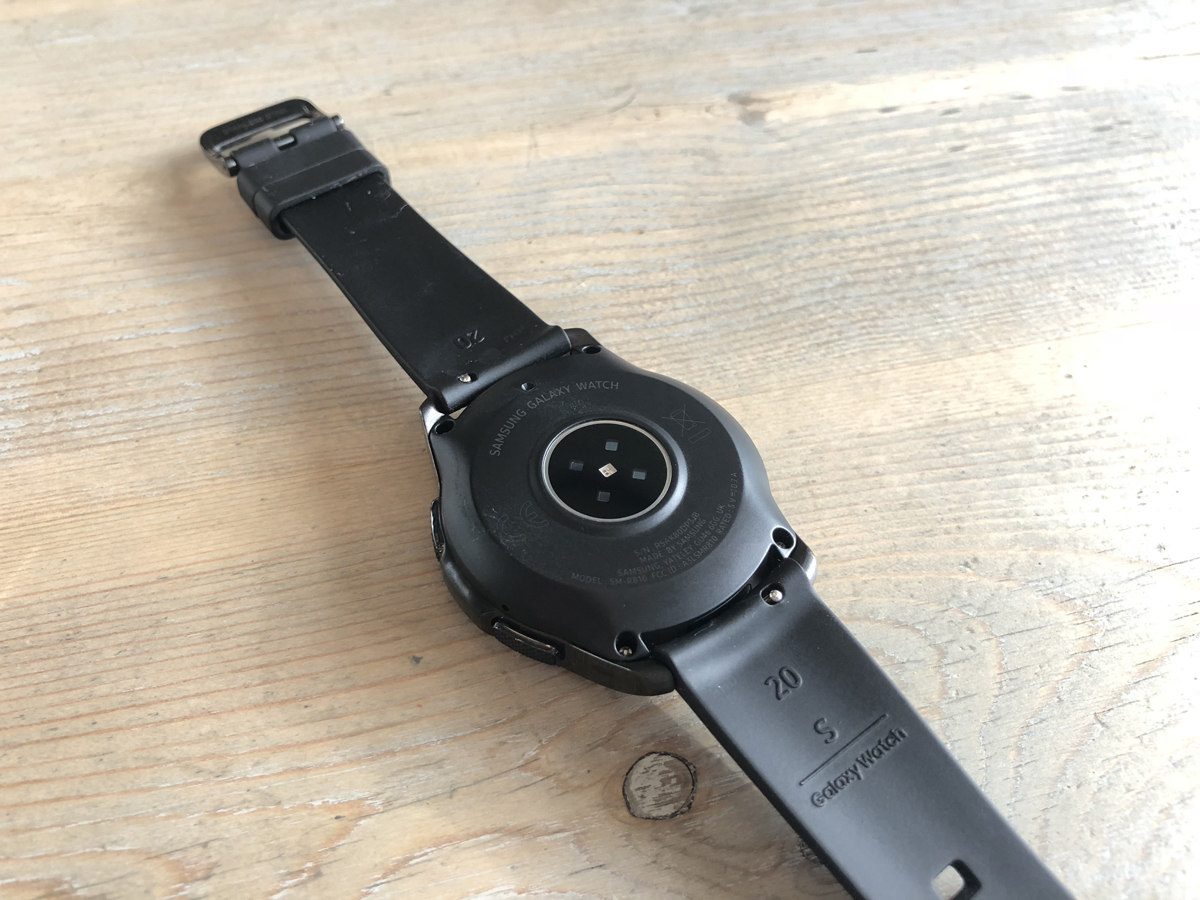 Battery: The bigger watch boasts a better battery 