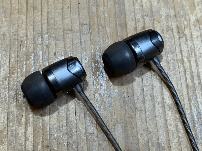 SoundMagic E11C review