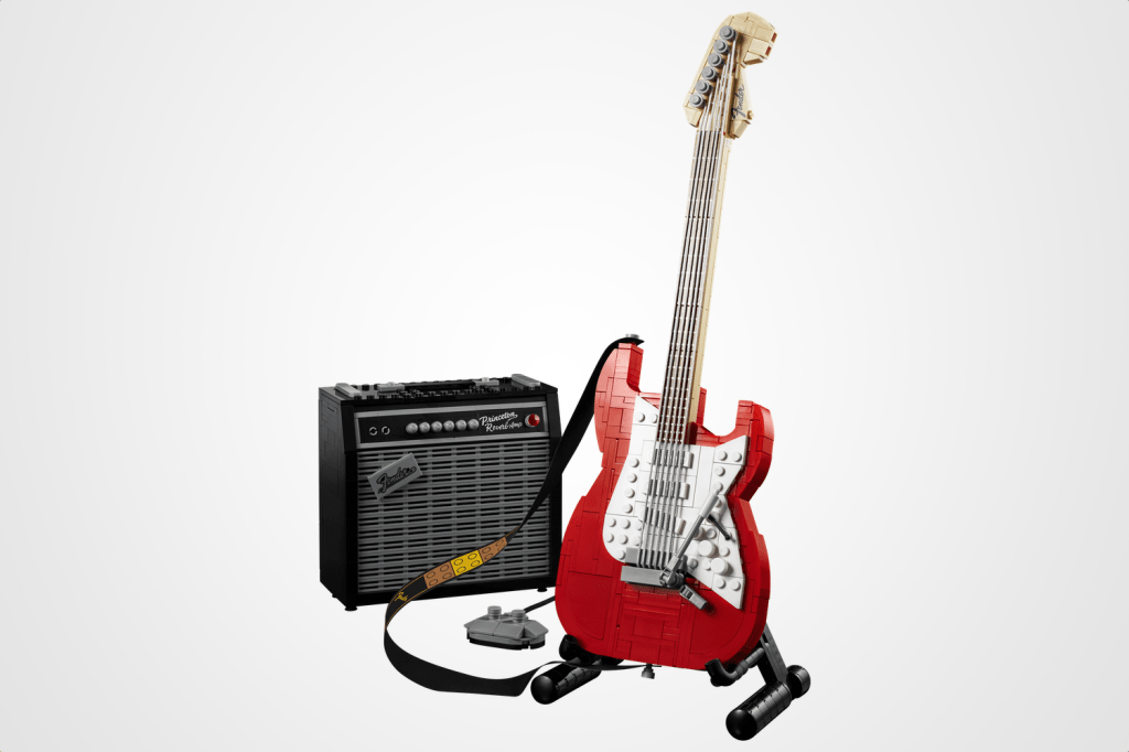 Christmas Music Gift Ideas: Lego Fender Stratocaster
