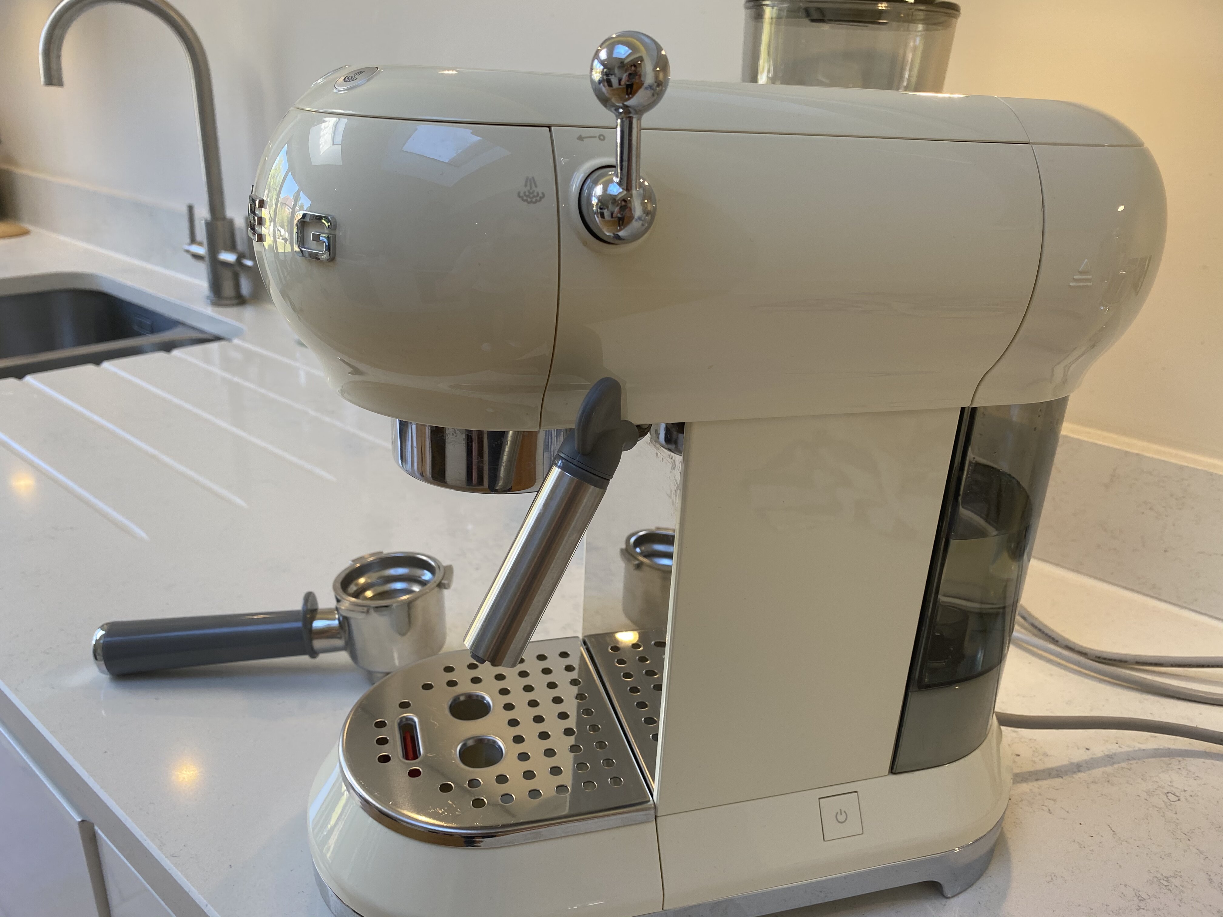 Smeg Espresso Coffee Machine Review