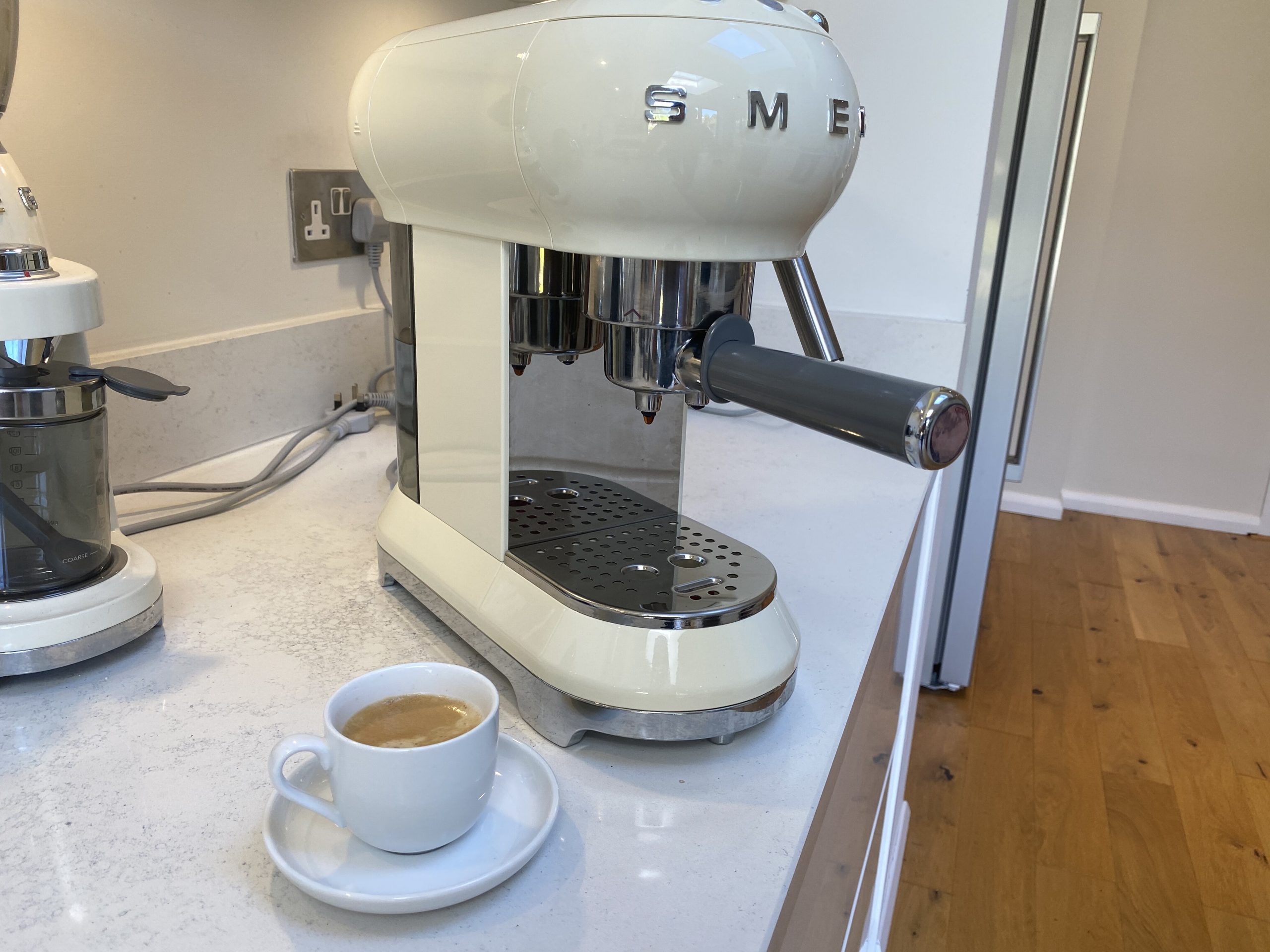 Smeg Espresso Coffee Machine Review