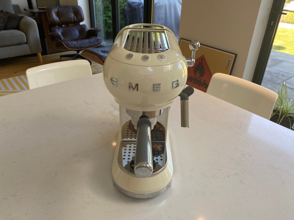 Smeg ECF01 Espresso Coffee Machine review Stuff