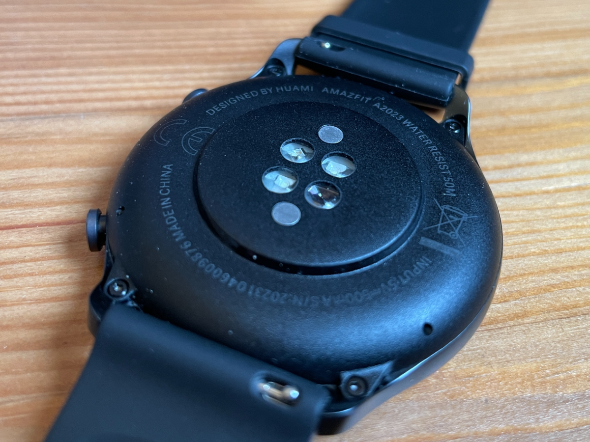 Amazfit GTR 2e Review - Tech Advisor