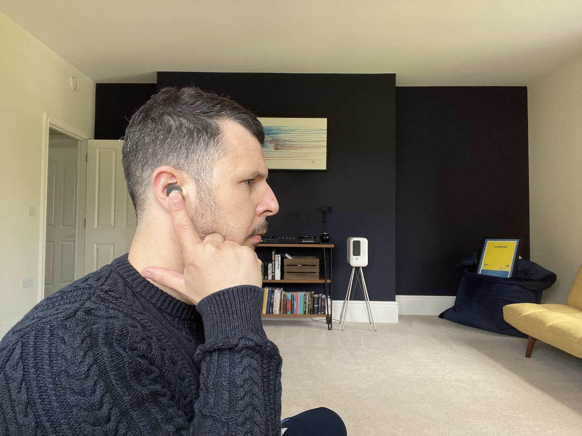 Bowers & Wilkins: Comparisons