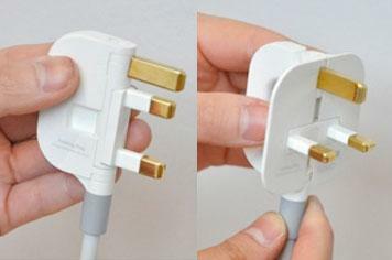 Folding plug design wins Design of the Year award