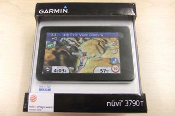 Unboxing – Garmin Nuvi 3790T