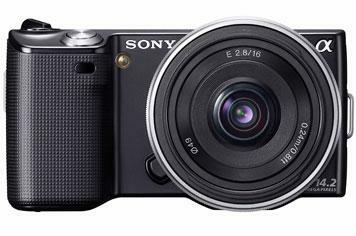 Sony NEX-5 and NEX-3 now shoot 3D panoramas