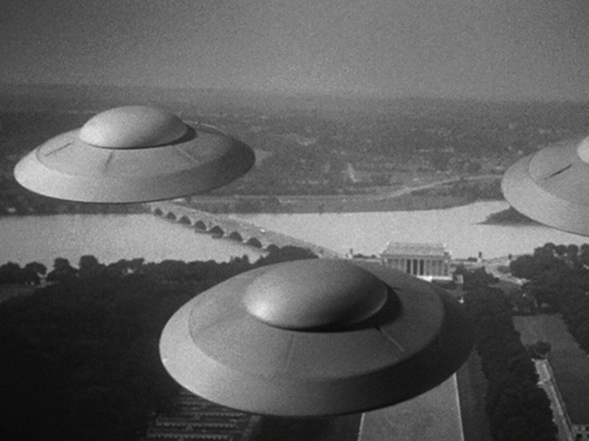 Earth Vs The Flying Saucers (1956)