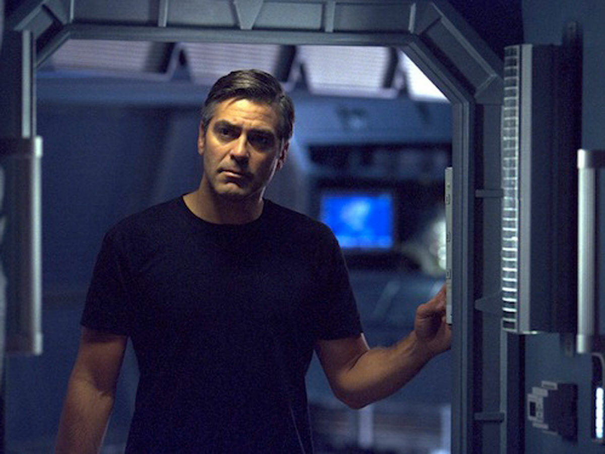 Best movie remakes ever: Solaris (2002)