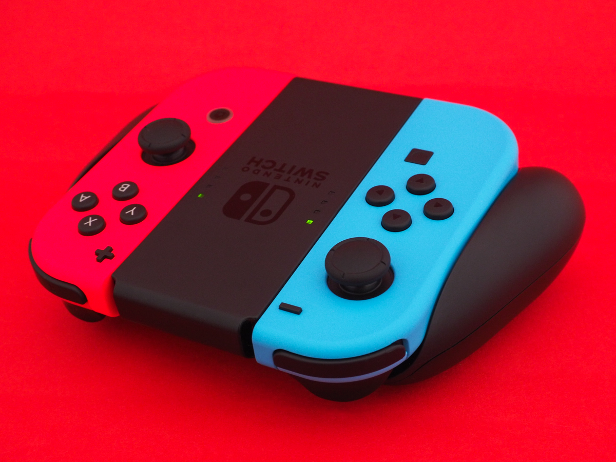 3) The Joy-Con Grip is no substitute for a proper gamepad
