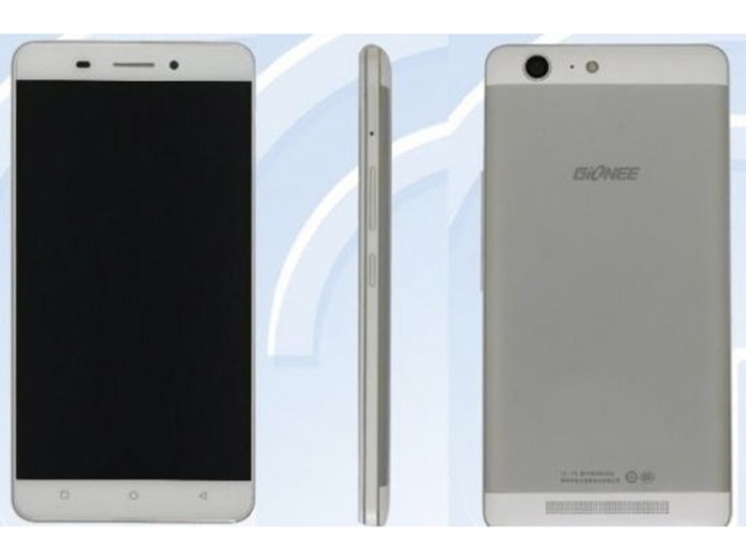 This dual-battery smartphone will last for four days on a single charge