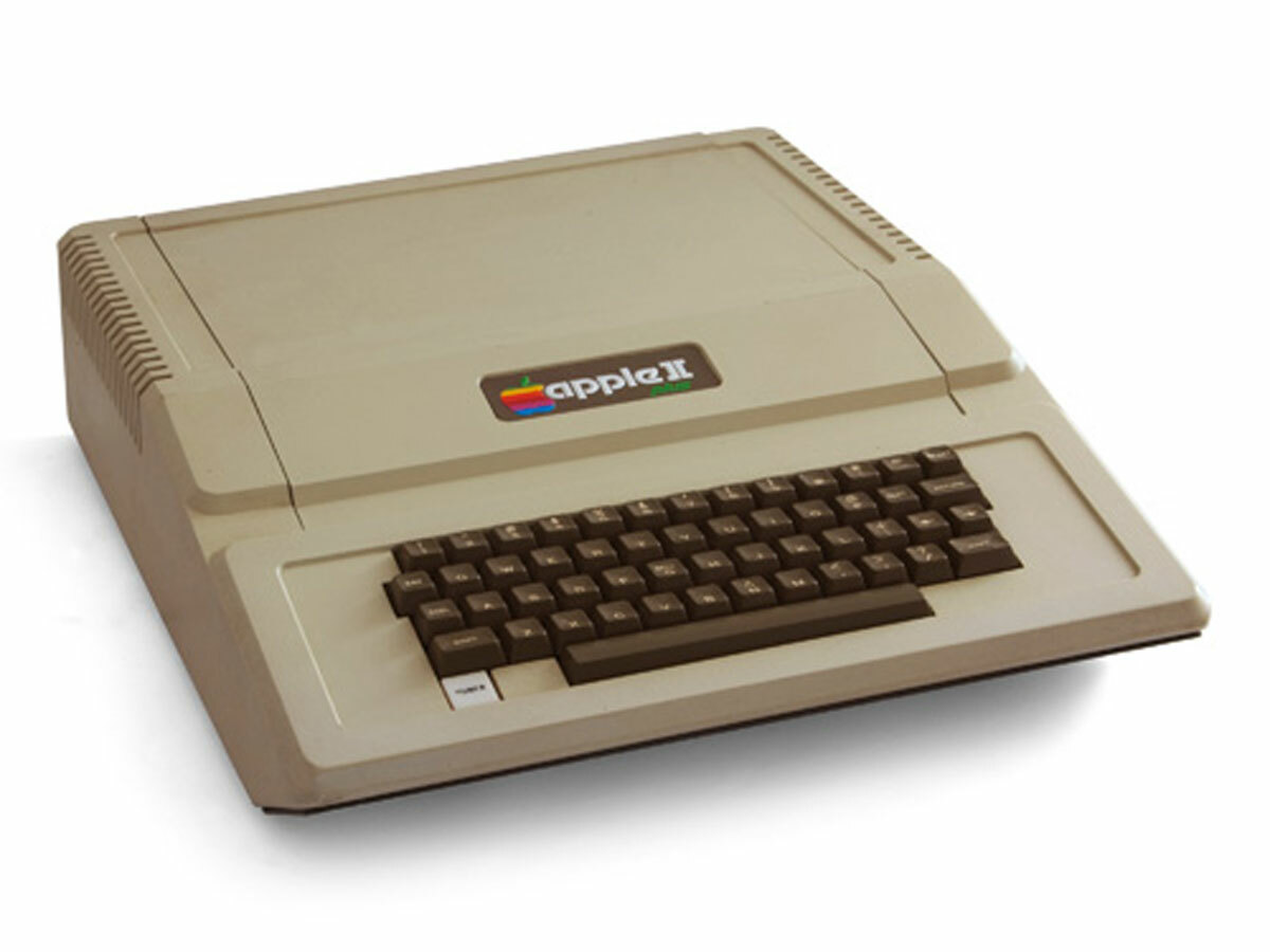 Apple II (1977)