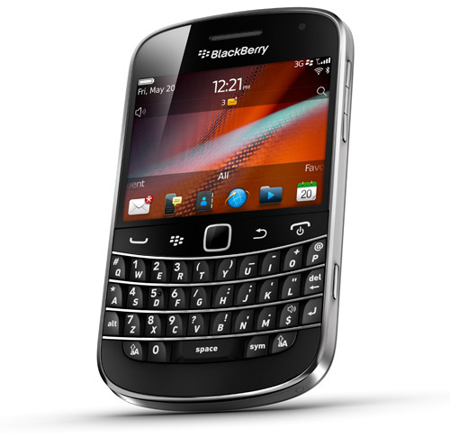 BlackBerry Bold 9900 on pre-order from Phones 4u