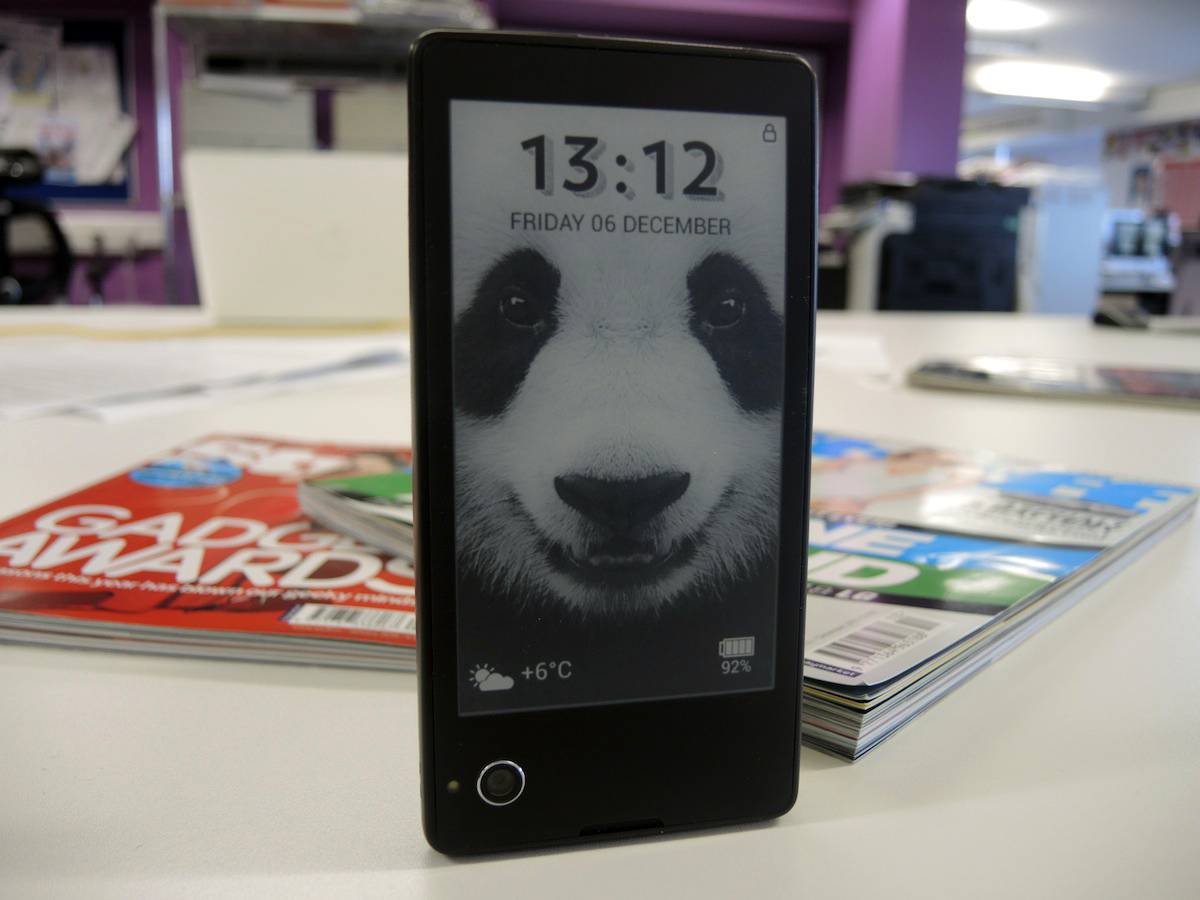 YotaPhone review