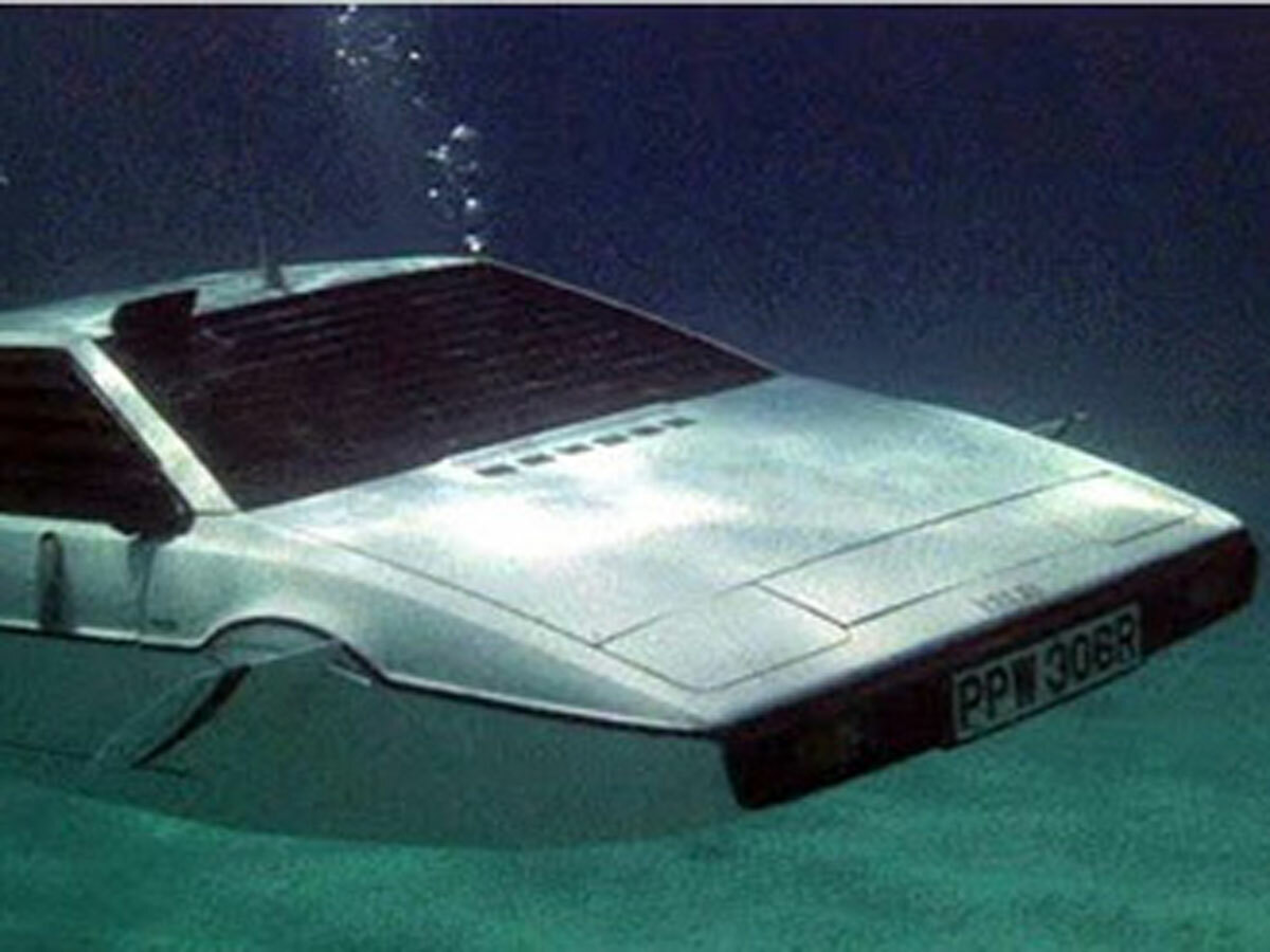 1976 Lotus Esprit World (The Spy Who Loved Me, 1977)