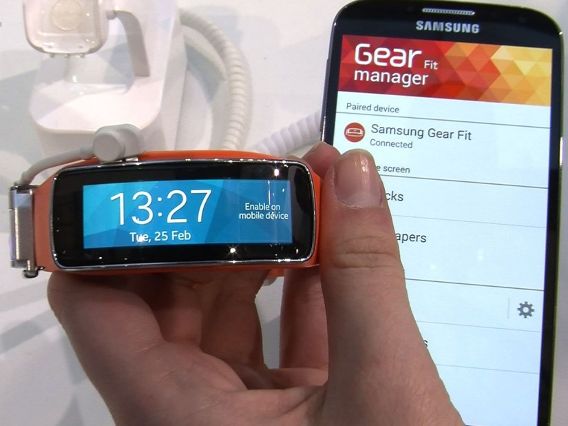 Video: Samsung Gear Fit hands-on review