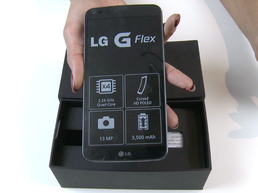 Video: LG G Flex unboxing