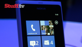New video! Nokia Lumia 800 preview