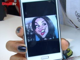 New video! LG Optimus L7 offers Ice Cream Sandwich for the mid-range masses