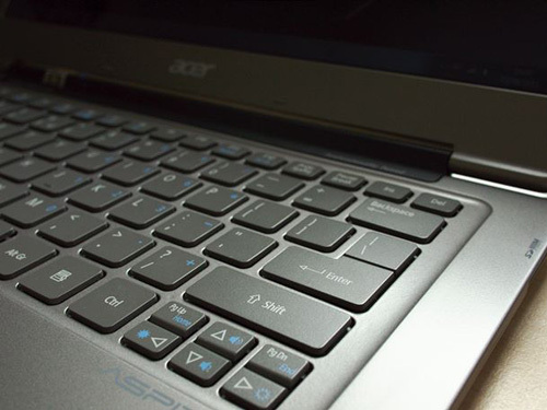Acer Aspire S3 screen test