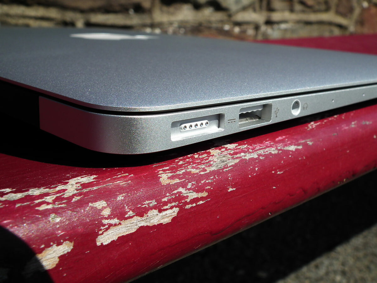 2014 macbook pro ports