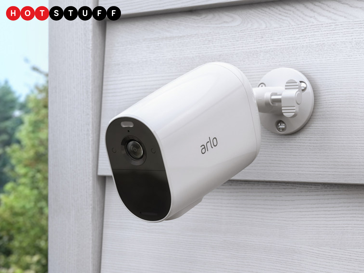 Arlo camera on tv hot sale