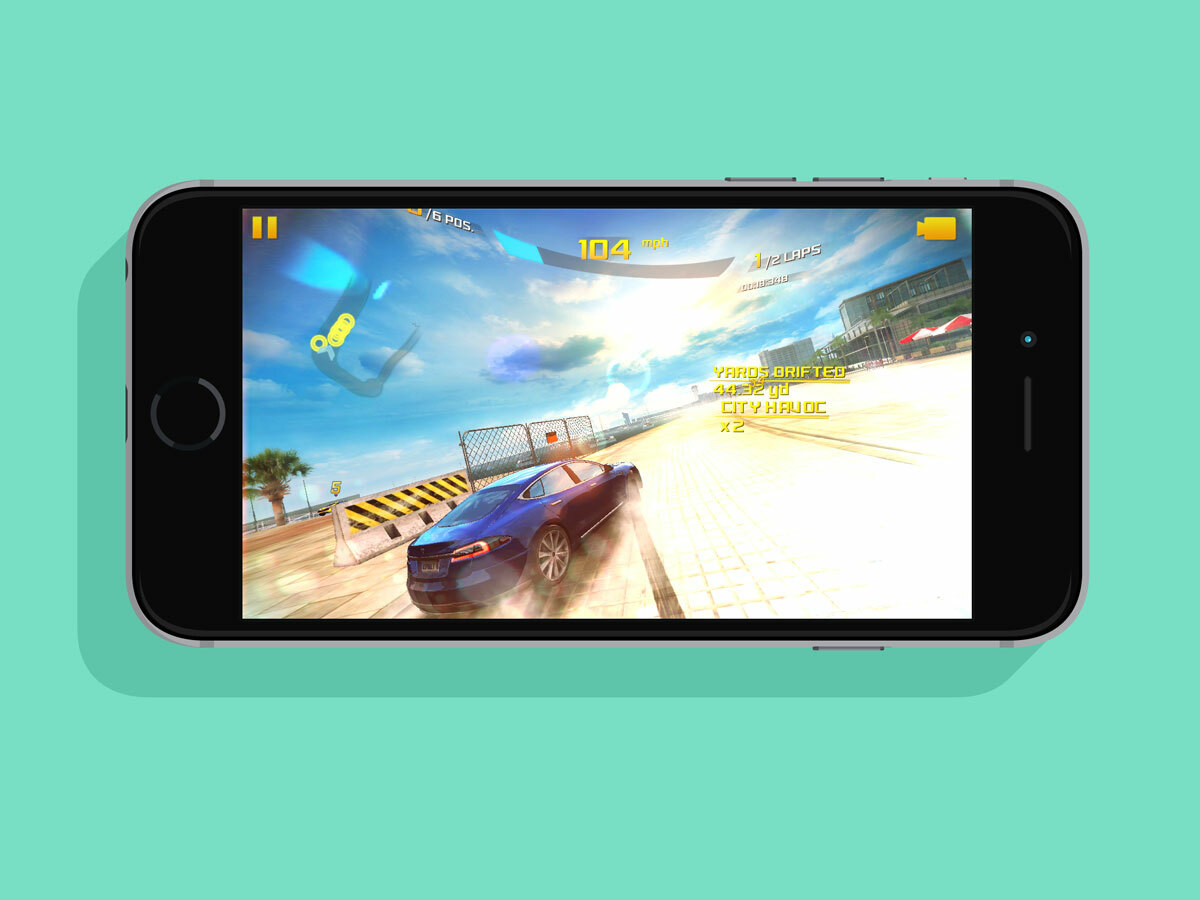 17) Asphalt 8: Airborne (£free)