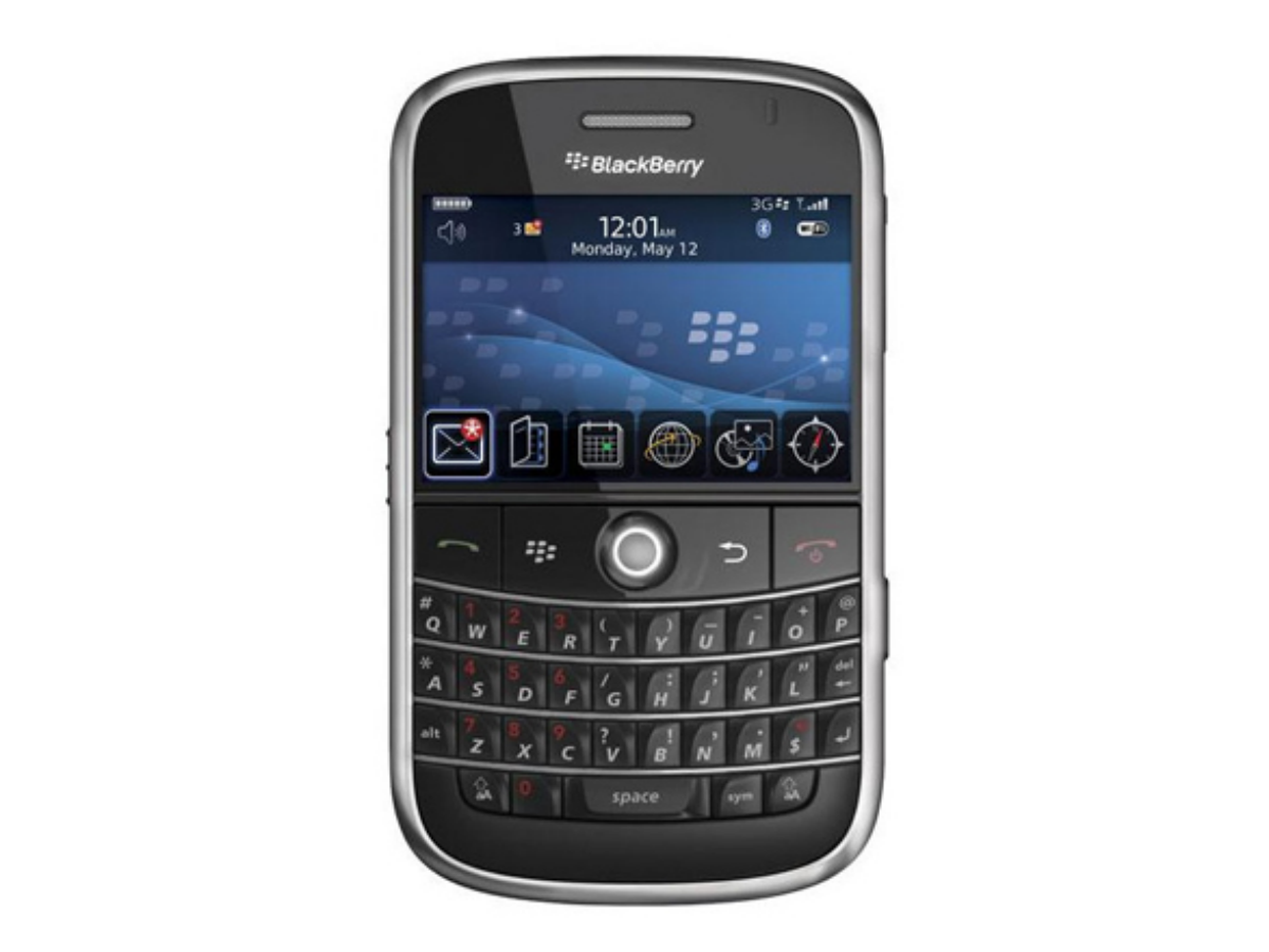 9 Iconic Phones That Once Ruled The World