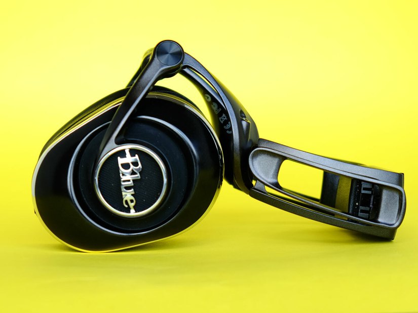 Blue Lola headphones review