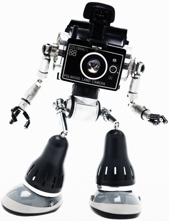3) Broken Cameras = Robot Art