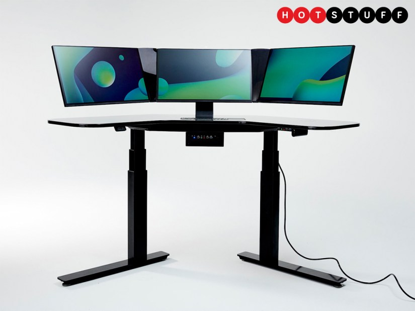 Cemtrex SmartDesk is a high-end PC disguised as sci-fi furniture