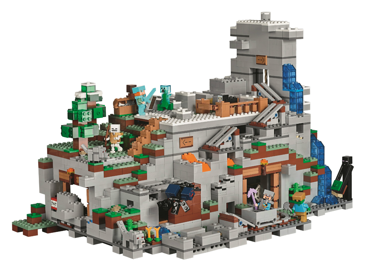 Lego Minecraft – The Mountain Cave (£259.99)