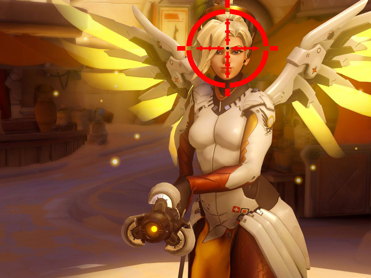 Can someone tell me why when I play lucio my crosshair gap gets so huge? : r/Overwatch