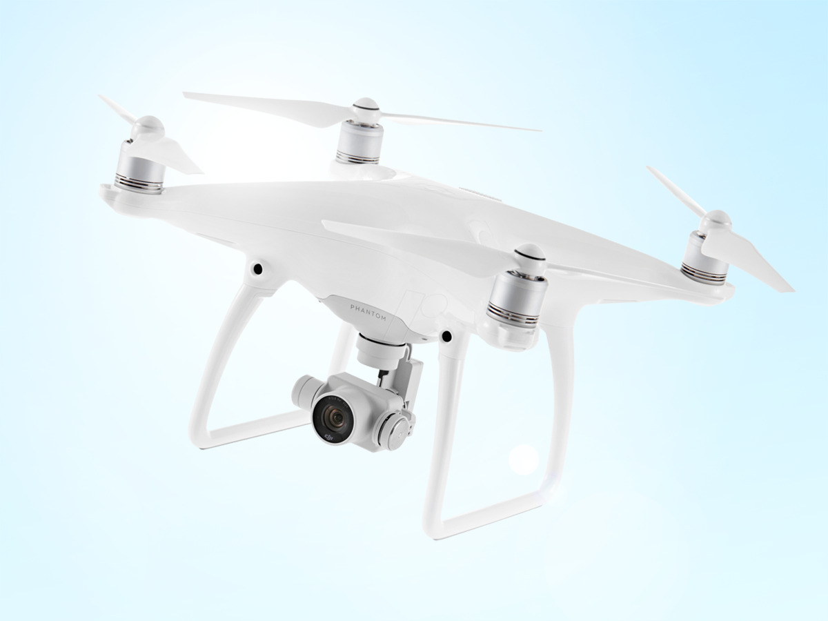 3) DJI Phantom 4 (£1100)