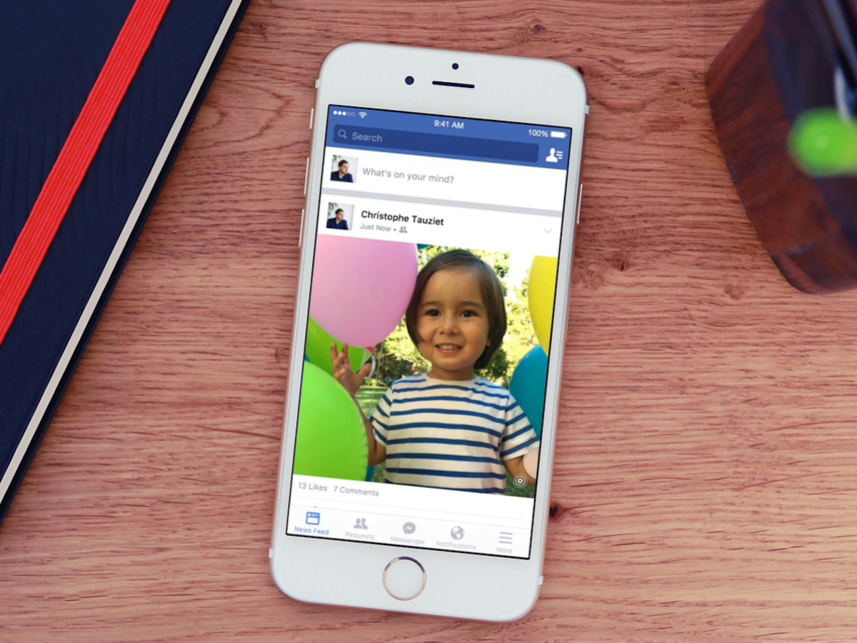 Live Photos hit Facebook on iOS