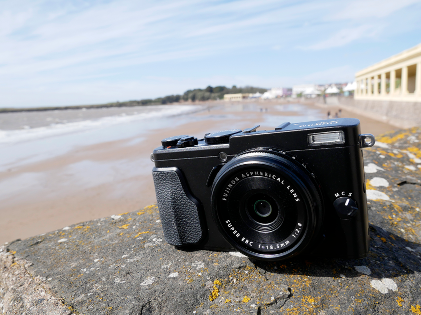 Fujifilm X70  review