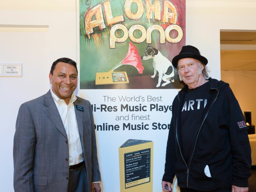 CES 2015: Neil Young suggests that Pono won’t be making hardware for long