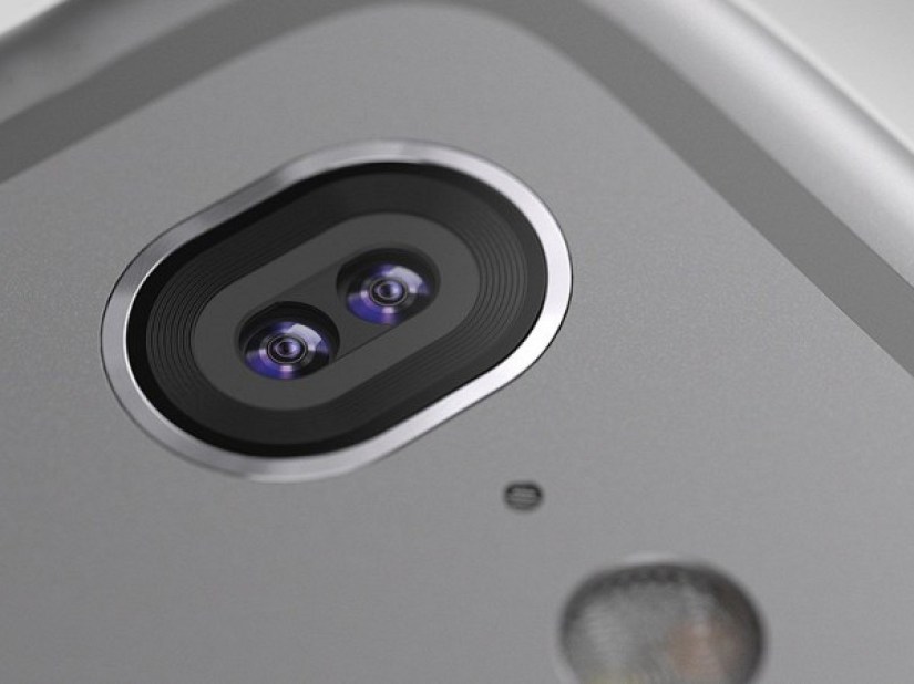Seeing double: Sony’s dual-lens cameras are coming to big-name smartphones