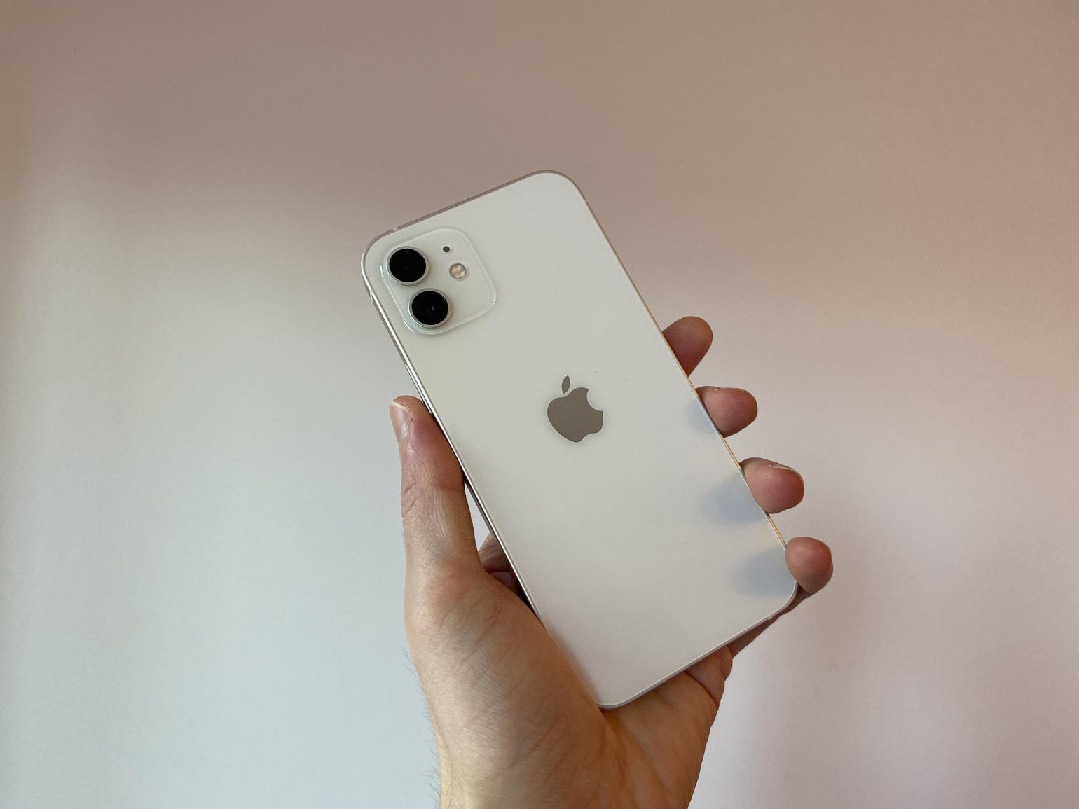 Apple iPhone 12