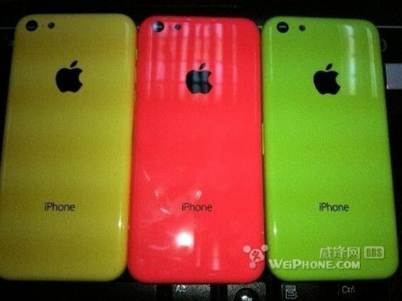 iPad 5 and iPhone 5S cases get caught on video