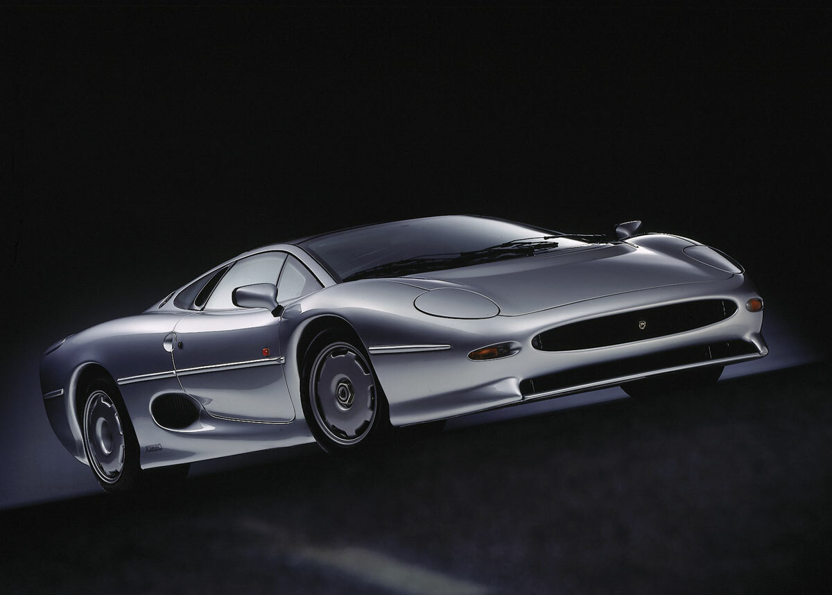 Jaguar XJ220