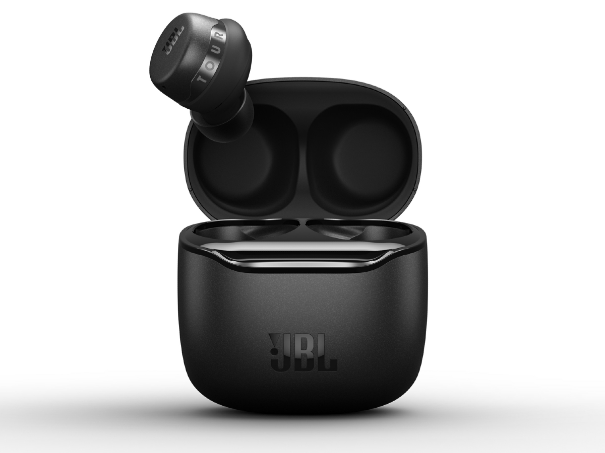 JBL Tour Pro+