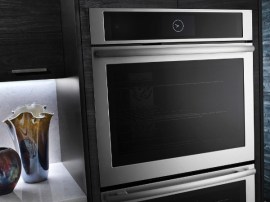 Jenn-Air unveils smartphone-controlled wall oven
