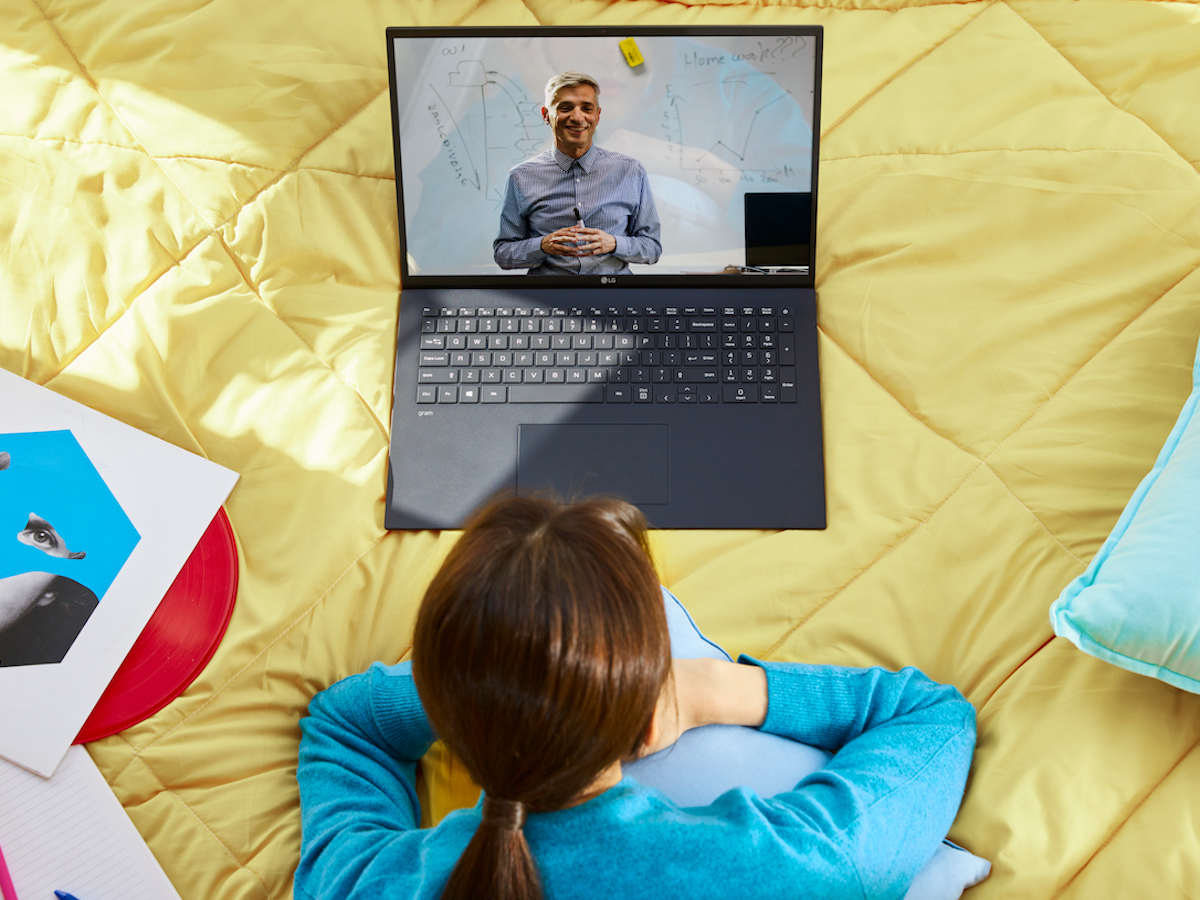 Remote working and video calls 