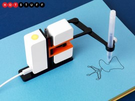 Line-us is a robot arm that’ll doodle just like you