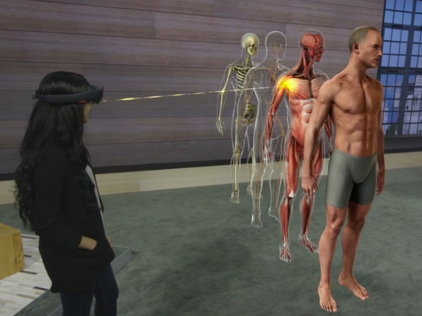 Build 2015: Microsoft HoloLens looks even more amazing the second time around