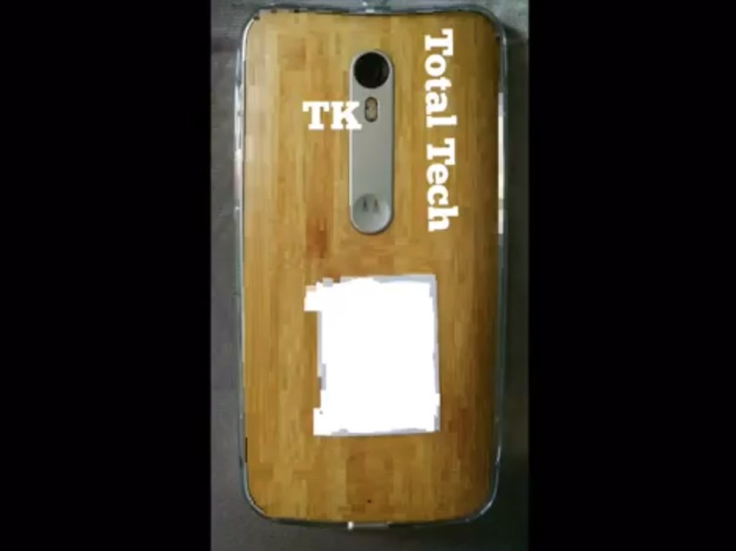 New Moto X leak shows off a wooden handset with a 2K screen