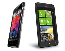 Motorola RAZR vs HTC Titan